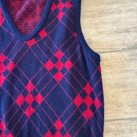 Vintage Navy and Red Argyle Sweater Vest - Picture 4 of 9